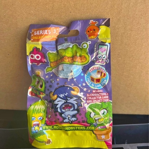 Other - - Moshi Monsters Blind Bag Series 3 Pack 1 Fun Chops
